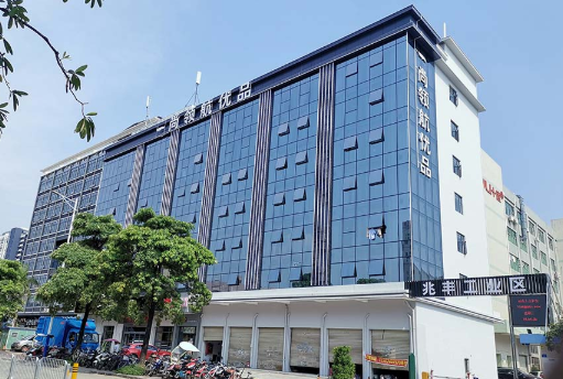 深圳玻璃幕墻多少錢一平米？中東幕墻詳解！